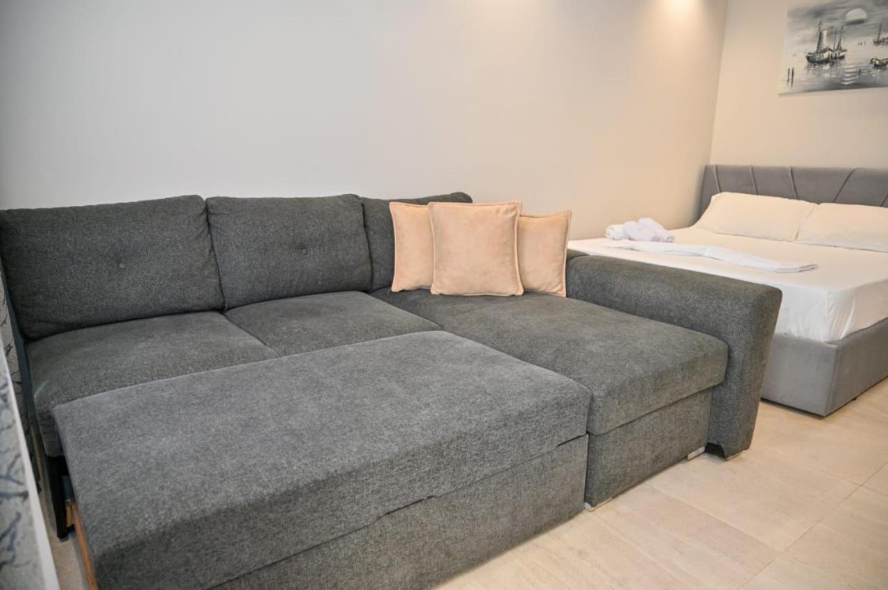Andi Apartments Durrës Exterior foto